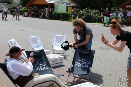 Odpoczynek na specjalnych wiślańskich leżakach